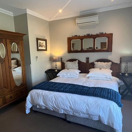 La Pension Guest House Oudtshoorn Zewnętrze zdjęcie