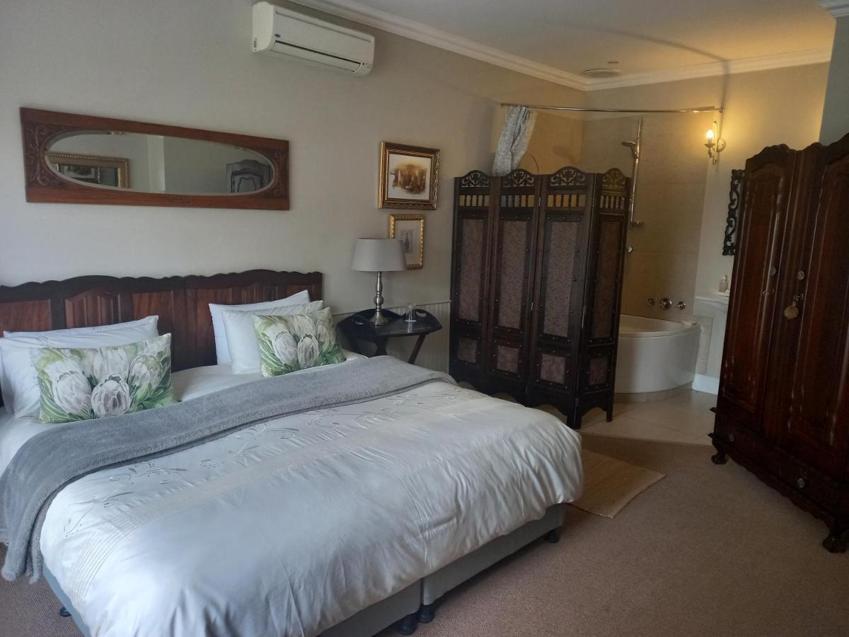 La Pension Guest House Oudtshoorn Zewnętrze zdjęcie