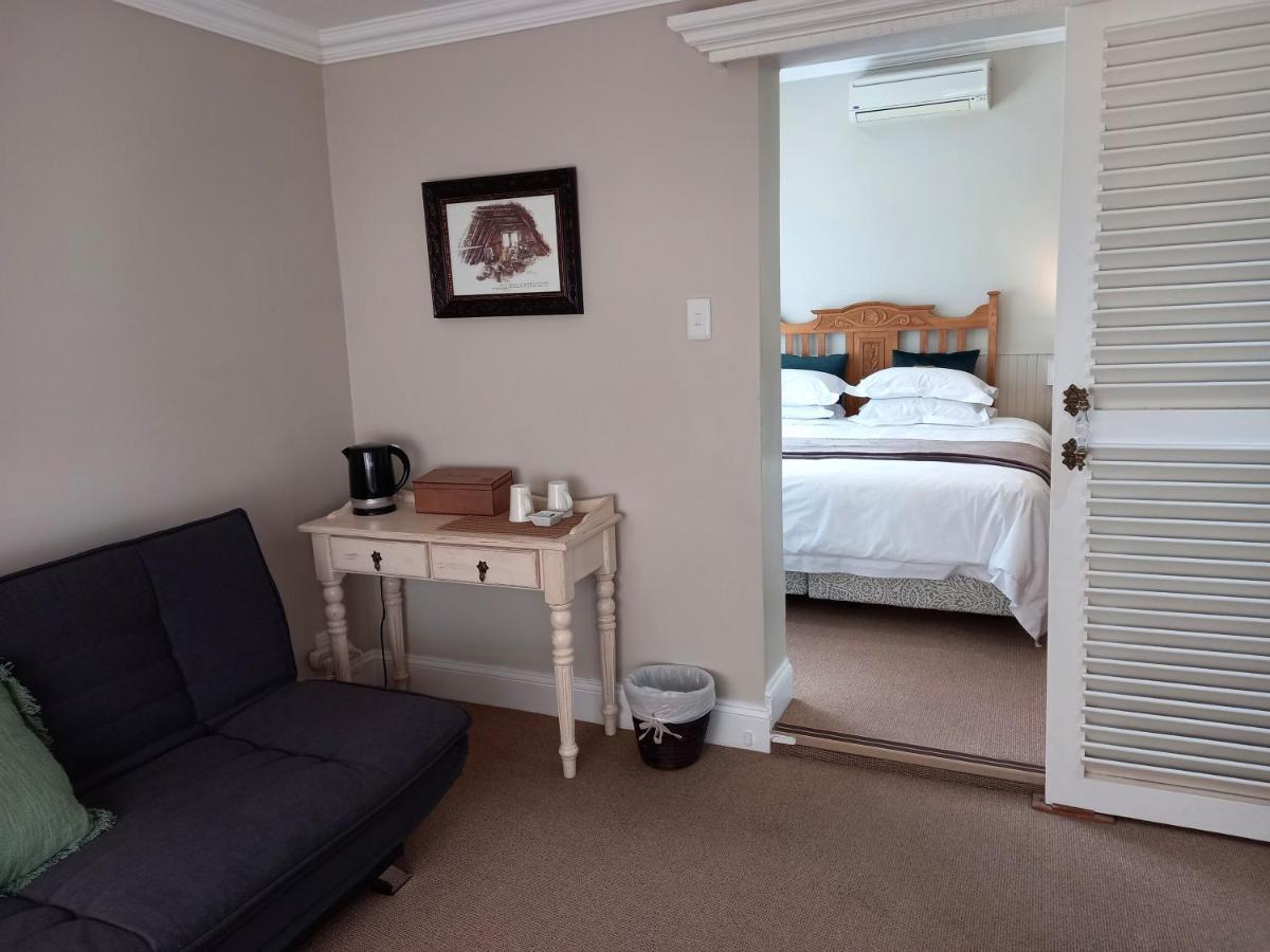 La Pension Guest House Oudtshoorn Zewnętrze zdjęcie