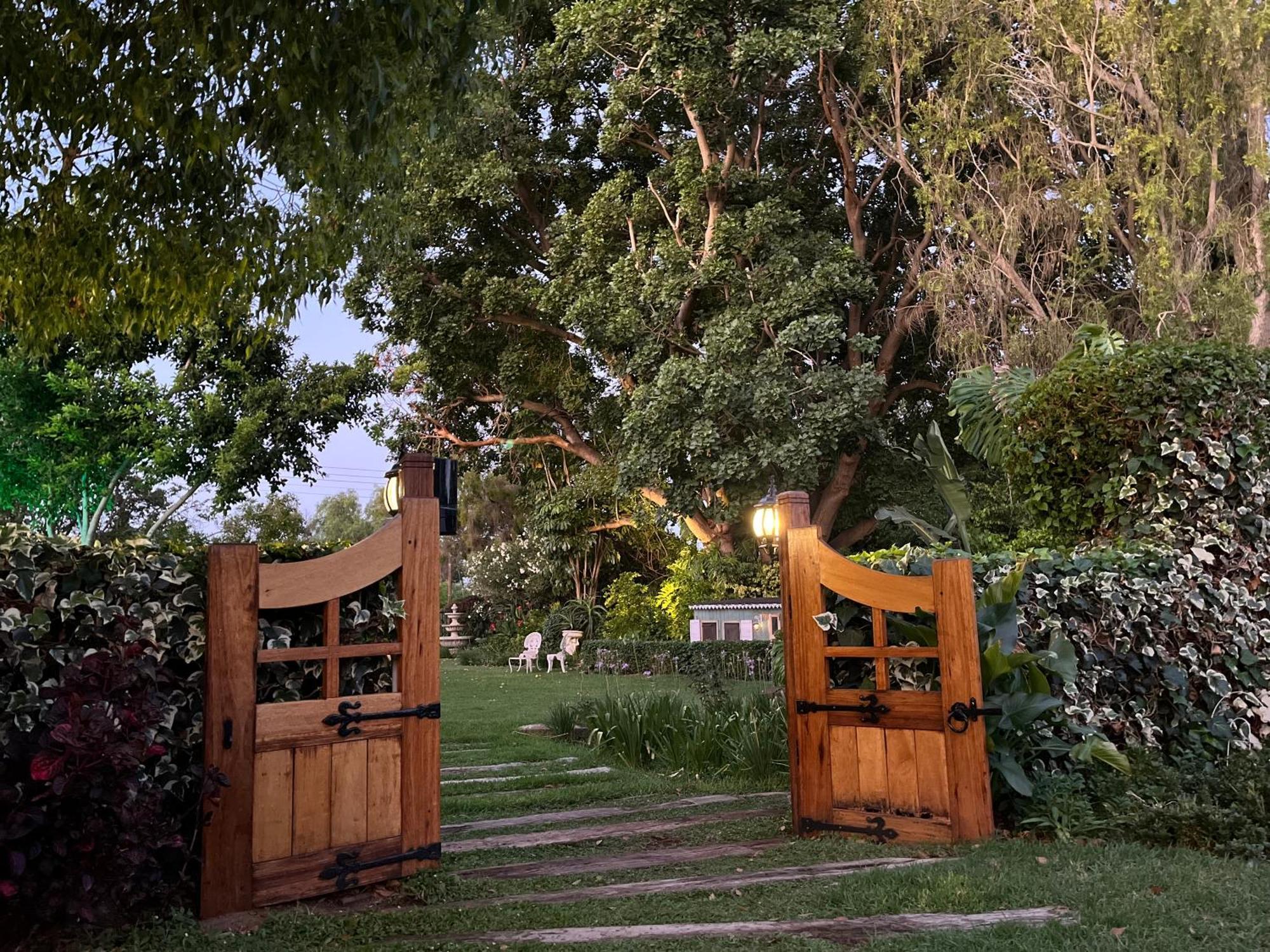 La Pension Guest House Oudtshoorn Zewnętrze zdjęcie